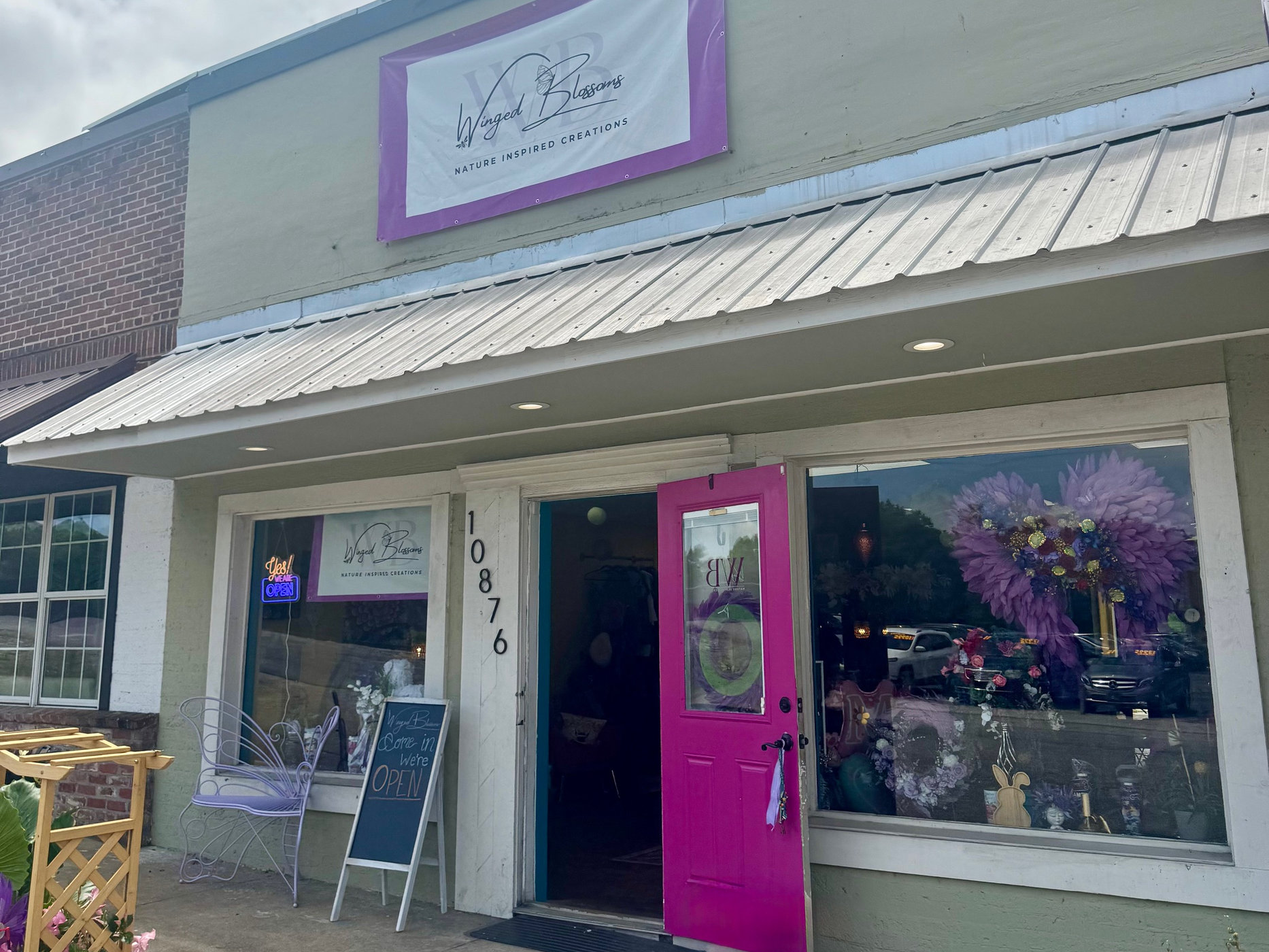 Winged Blossoms - Florist & Gift Shop in Calera AL